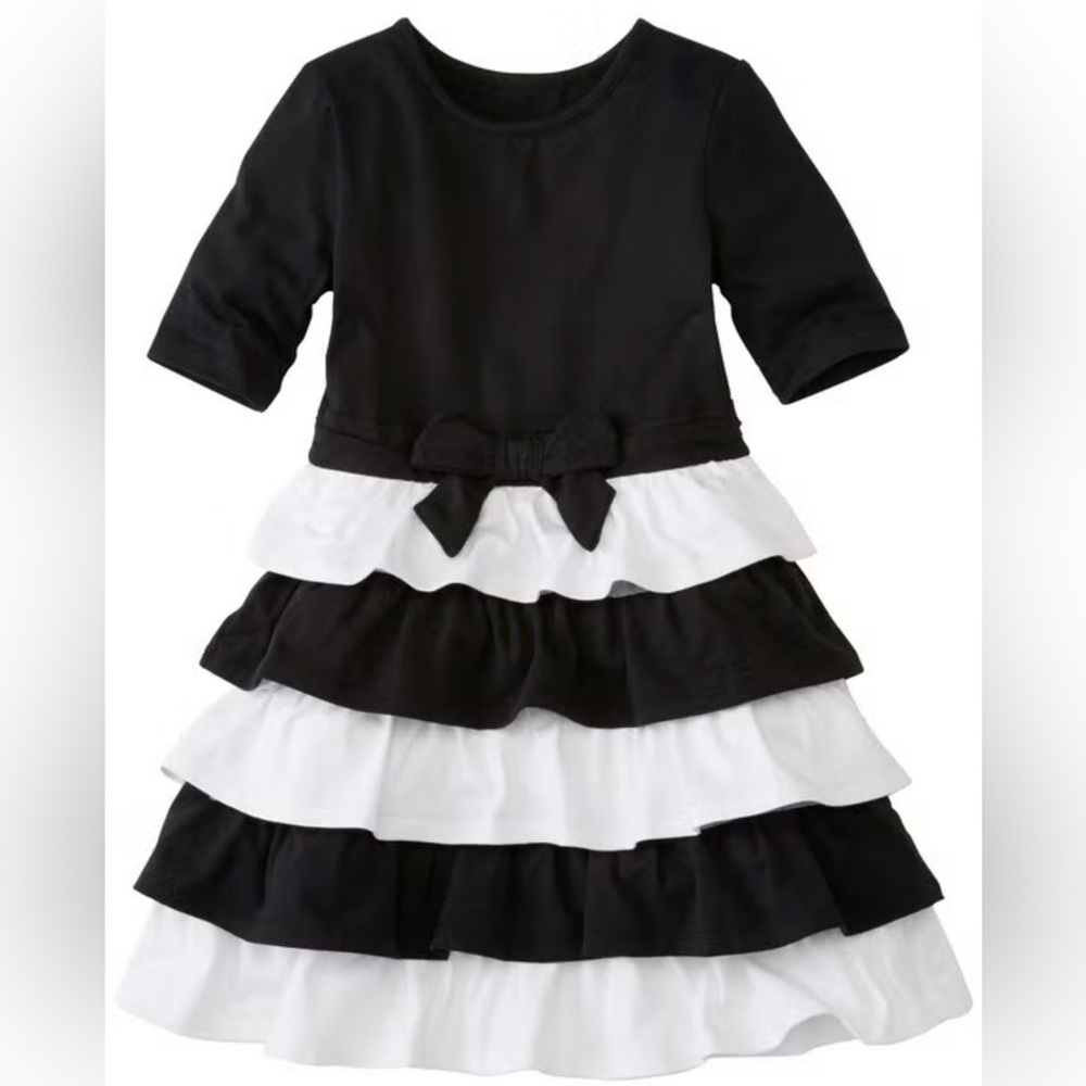 NWT NEW Ruffle Tier Dress Hanna Andersson
Size 14-16 160 Bow Black White HTF